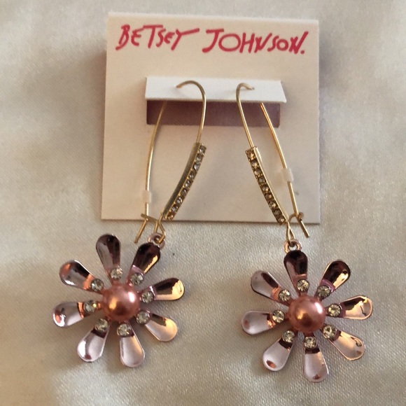 Betsey Johnson Pink Metallic Flower Drop Earrings Faux Pearl & Crystal NWT - Picture 4 of 10